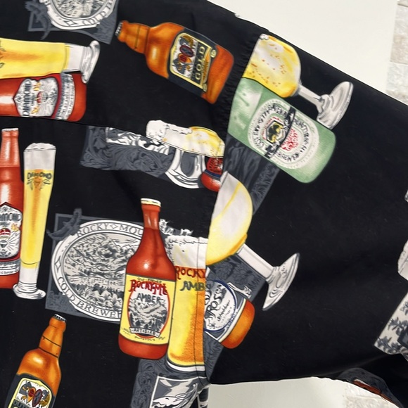 Bill Blass  Vintage Button up Short Sleeve Shirt Vocation WeekendPub Beverage XL - Picture 9 of 12